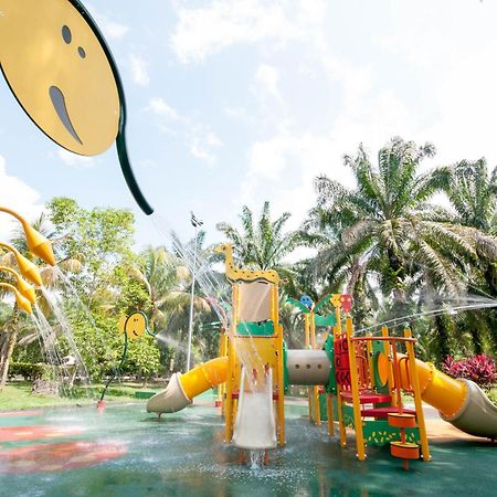 Hotel Felda Residence Hot Springs Sungkai Exterior foto