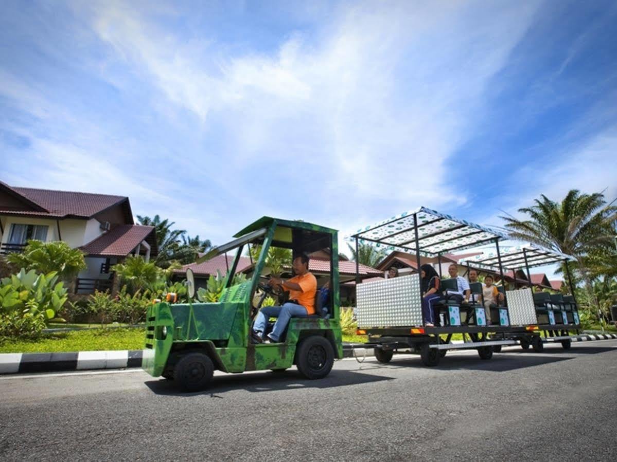 Hotel Felda Residence Hot Springs Sungkai Exterior foto